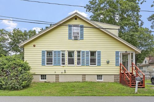 27 The Clearing St, Lunenburg, MA, 01462-2510 | Card Image