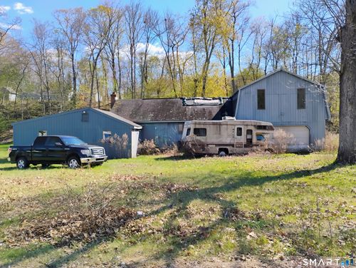 5 Todds Road, Newtown, CT, 06482 | Card Image