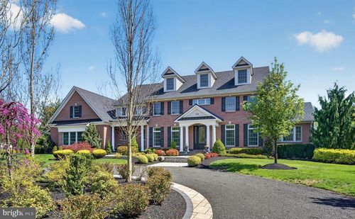 106 Ashley Ct, MOORESTOWN, NJ, 08057-2144 | Card Image