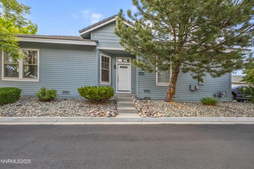6638 Aston Cir, Sparks, NV, 89436-6435 | Card Image