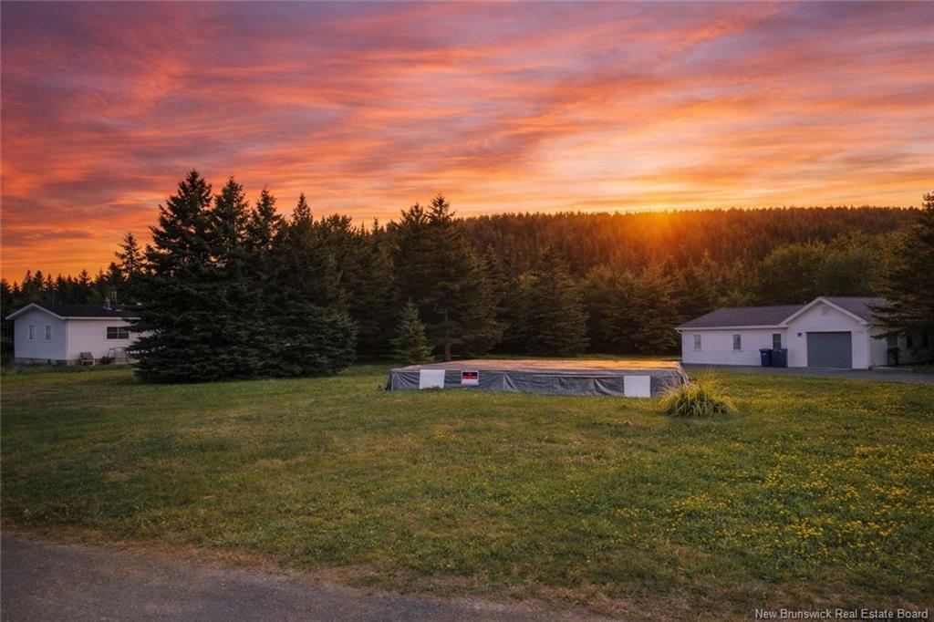 Land in Saint-Joseph-De-Madawaska