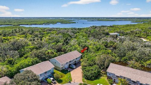 713 Laurel Bay Cir, NEW SMYRNA BEACH, FL, 32169-3876 | Card Image