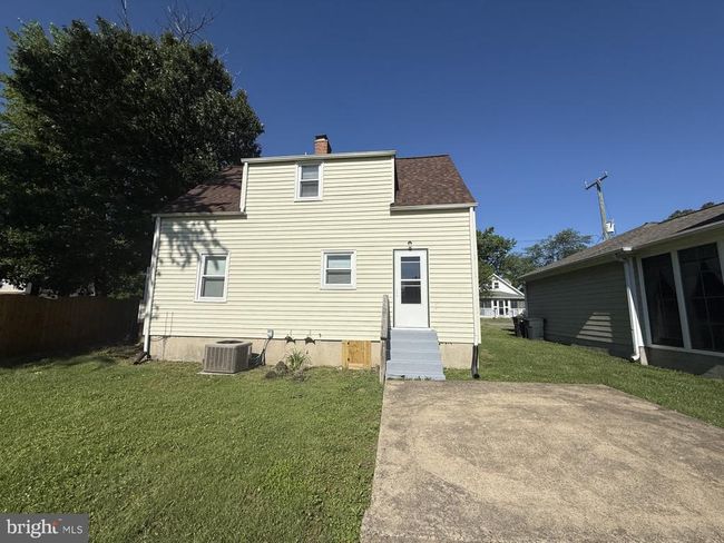 711 Taggart St, House other with 2 bedrooms, 1 bathrooms and null parking in COLONIAL BEACH VA | Image 24