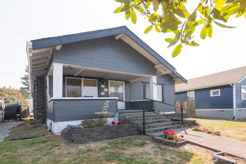 1111 Maple St, Everett, WA, 98201-1419 | Card Image