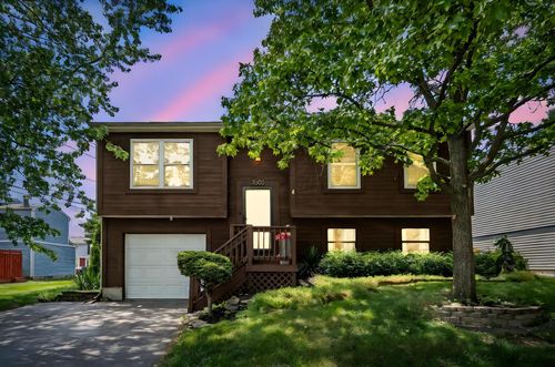 87-7603 Charlesway Dr, Worthington, OH, 43085-5322 | Card Image