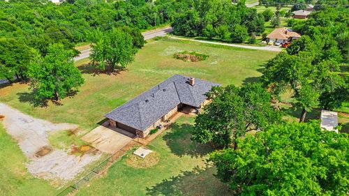 738 S Sara Road, Tuttle, OK, 73089 | Card Image