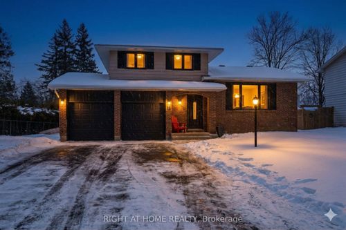 12 Butterfield Rd, Munster, ON, K0A3P0 | Card Image