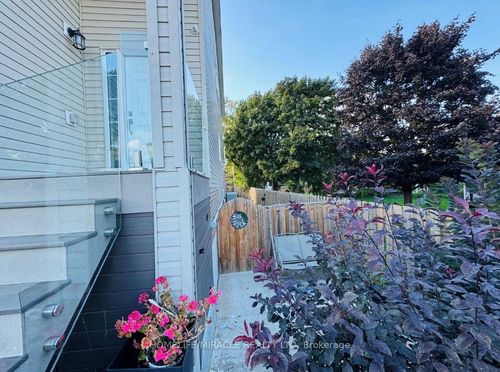 h-1 Chisholm St, Orangeville, ON, L9W6Y6 | Card Image