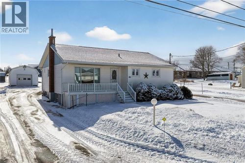 83 Robichaud St, Cap Pelé, NB, E4N1Y5 | Card Image