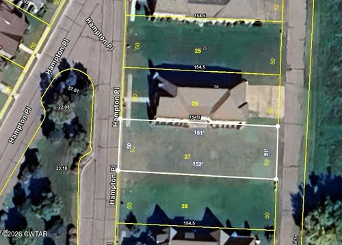27 Hampton Place, Dyersburg, TN, 38024 | Card Image