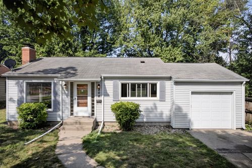 804 4th St, Farmington, MN, 55024-1522 | Card Image