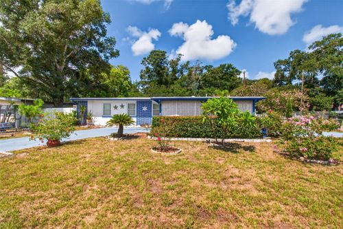 568 Manor Dr, Dunedin, FL, 34698-7803 | Card Image