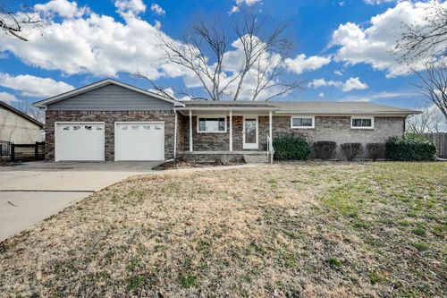 360 S 1st St, Clearwater, KS, 67026-9449 | Card Image