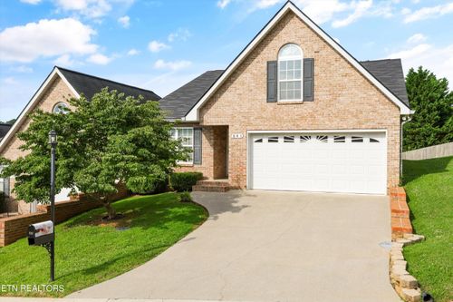 241 El Grande Ln, Lenoir City, TN, 37771-6814 | Card Image