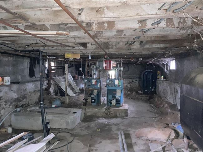Basement | Image 13