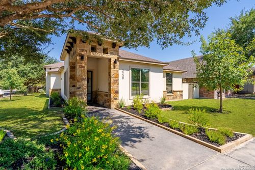 2239 Brittany Grace, New Braunfels, TX, 78130-8911 | Card Image
