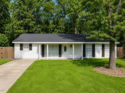 307 S Steele Ave, Picayune, MS, 39466-5359 | Card Image
