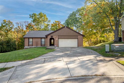 2209 Julie Terrace, Reading, OH, 45215 | Card Image