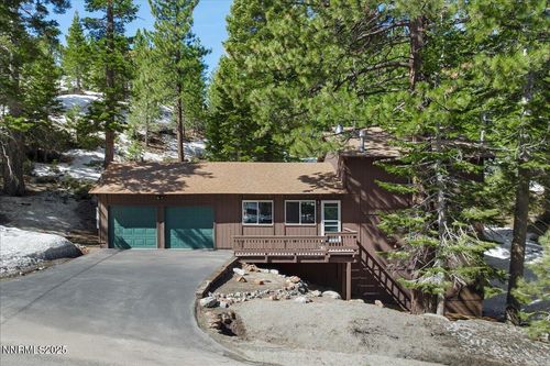 226 S Benjamin Dr, Stateline, NV, 89449-9853 | Card Image