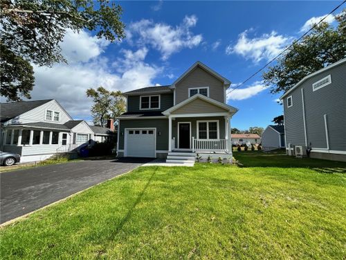 45 Bellevue Avenue, Westerly, RI, 02891 | Card Image