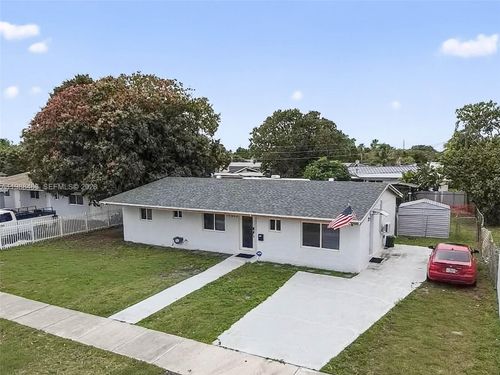 19800 Nw 5th Ave, Miami Gardens, FL, 33169-3238 | Card Image
