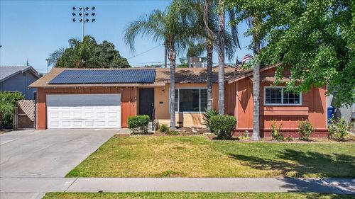 1604 S Sierra Vista Ave, Fresno, CA, 93702-4619 | Card Image