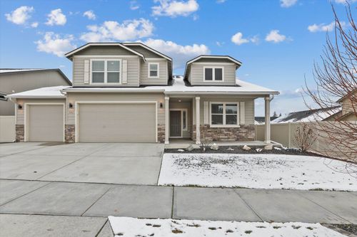 7111 E 15th Ave, Spokane Valley, WA, 99212-5101 | Card Image