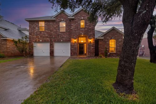 7909 Stonehaven Ln, Rowlett, TX, 75089-7842 | Card Image