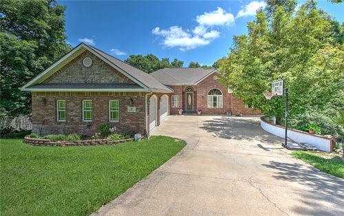 3 Buckfast Ln, Bella Vista, AR, 72714-3258 | Card Image