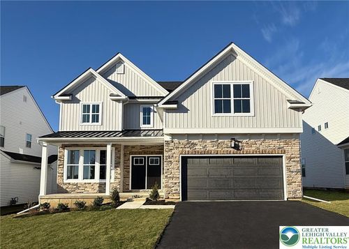 40-353 Abby Rd, Macungie, PA, 18062-8811 | Card Image