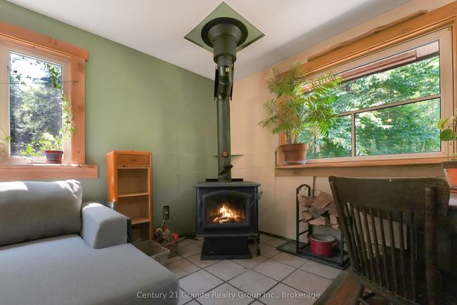 1842 Buckslide Rd, House other with 2 bedrooms, 1 bathrooms and 8 parking in Algonquin Highlands ON | Image 13