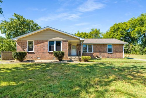 282 Southburn Dr, Hendersonville, TN, 37075-2530 | Card Image