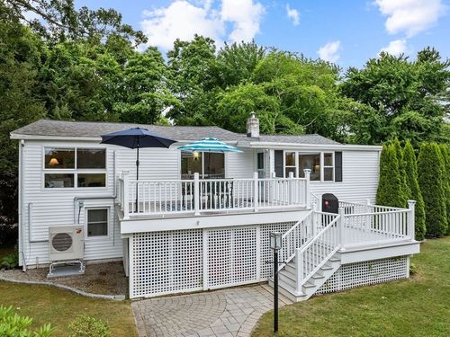 3 Mckinley St, Wareham, MA, 02571-1778 | Card Image