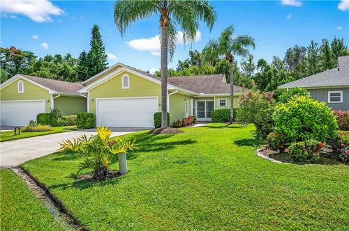 604 E Pointe Ct Sw, Vero Beach, FL, 32962-5597 | Card Image