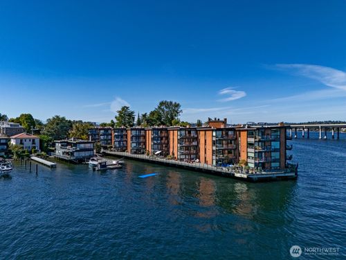 unit-203-2360 43rd Ave E, Seattle, WA, 98112-2701 | Card Image