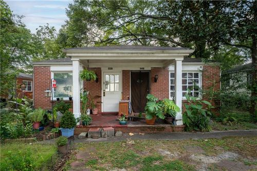1336 Sharon St Nw, Atlanta, GA, 30314-2408 | Card Image