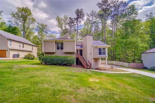 2218 Woodfern Dr, Marietta, GA, 30062-2534 | Card Image