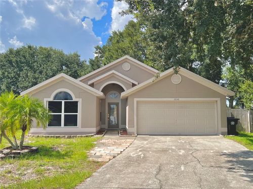 1050 Pineview Ct, APOPKA, FL, 32712-2771 | Card Image