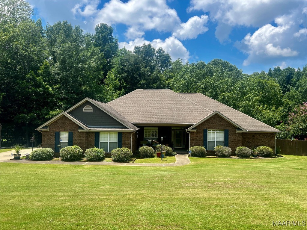 Sherwood Trl, Wetumpka, AL 36093