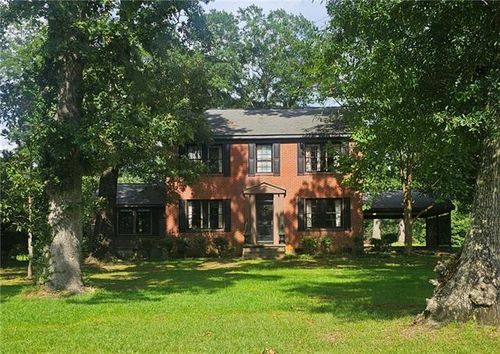 900 N James Avenue, McComb, MS, 39652 | Card Image