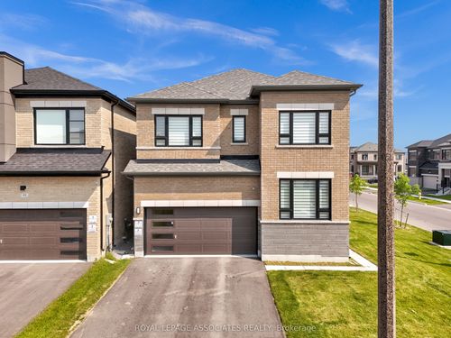 375 Boundary Blvd, Stouffville, ON, L4A5E2 | Card Image