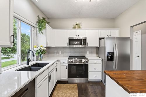 4563 S 190th St, Omaha, NE, 68135-3683 | Card Image
