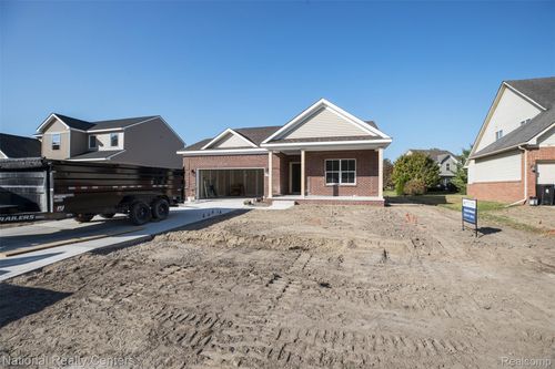 23150 Waterview Dr, New Boston, MI, 48164-7808 | Card Image