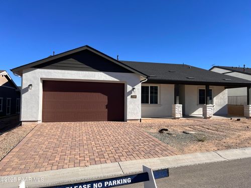 7049 Wallflower Way, Prescott, AZ, 86305-6820 | Card Image