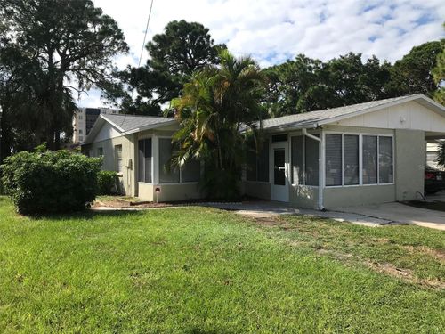 2916 24th St W, BRADENTON, FL, 34205-5230 | Card Image