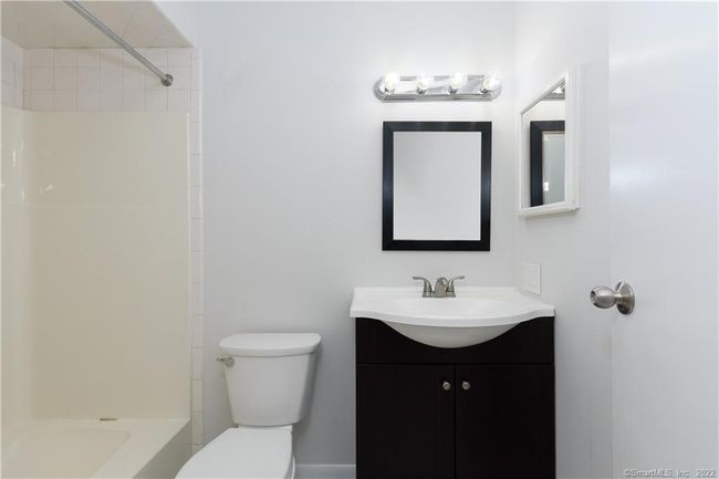 21 - 21 Hills Ln, Condo with 2 bedrooms, 2 bathrooms and null parking in Westport CT | Image 23