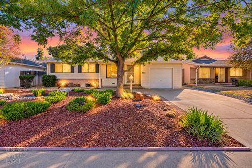 2604 Northview Drive, Sacramento, CA, 95833 | Card Image