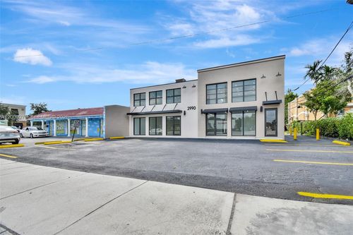 3-2990 Griffin Rd, Dania Beach, FL, 33312 | Card Image