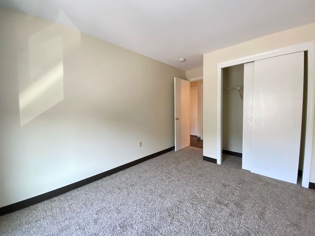 APT-303 - 173 Eastern Ave, Condo with 2 bedrooms, 1 bathrooms and null parking in Manchester NH | Image 26