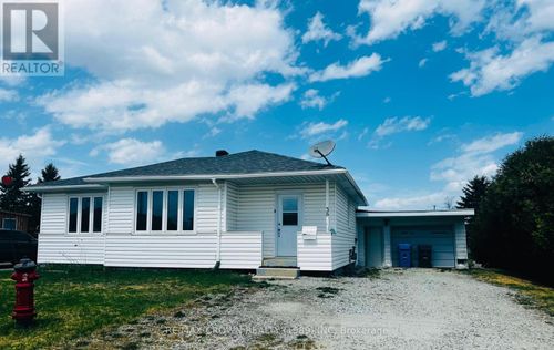 38 Cournoyer St, Kapuskasing, ON, P5N2N3 | Card Image